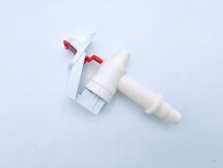 Nyomógomb vízadagolóhoz FORRÓ