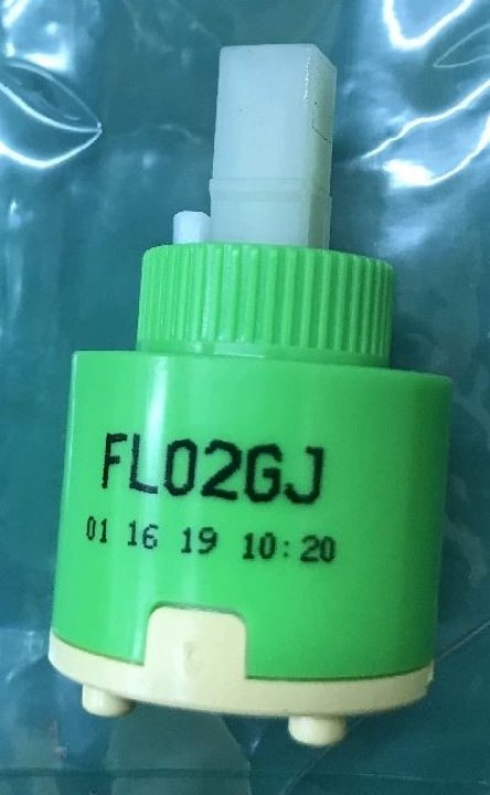 RO kerámia betét modern 3 utas csaptelephez